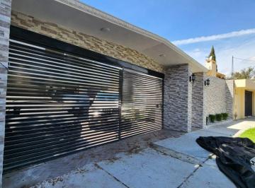 Casa en condominio de 3 habitaciones, Metepec · Casa en Renta en San Carlos, Metepec