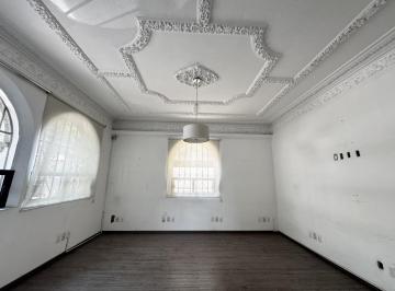 Casa · 1100m² · 10 Recámaras · 10 Estacionamientos · Casa con Uso de Suelo Ideal Para Embajada