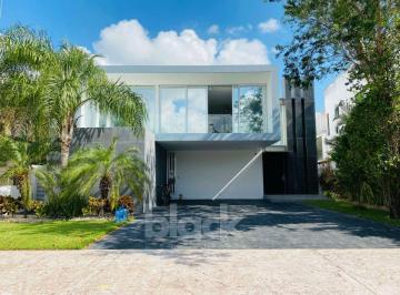 Casa de 5 habitaciones, Benito Juárez · Hermosa Residencia en Lagos del Sol