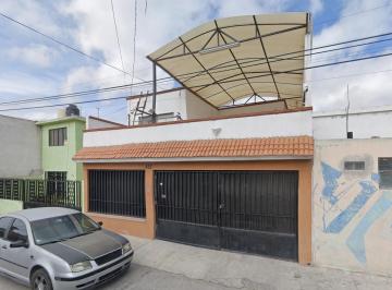 Casa de 3 habitaciones, San Luis Potosí · Casa en Venta en Colonia Popular, San Luis Potosí, S. L. p. Clp