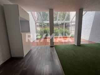 Edificio · 700m² · 2 Estacionamientos · Edificio en Venta Narvarte Poniente Cuauhtémoc - (4)
