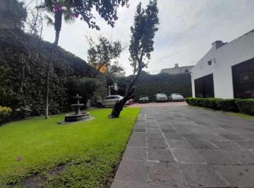 bda6ac9b61115304ee4a5c7f7d05a70b88332a9a4435ca969d31a7d6436fd37b · Venta de Casa con Uso de Suelo