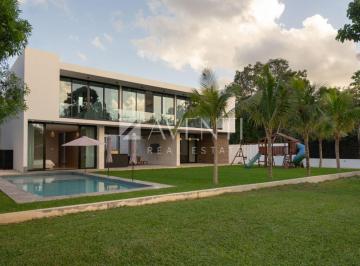 Casa Venta 1207m² de 4 habitaciones · Casa en Venta, Lagos del Sol, Cancún Centro, Cancún