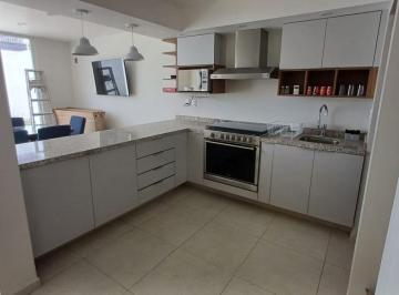 Casa de 4 habitaciones, Zapopan · Hermosa Casa en Venta, Totalmente Amueblada, 4 Recamaras Cochera Doble
