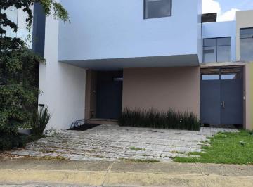 Casa de 3 habitaciones, Zapopan · Casa en Venta Col. Valle Imperial, Zapopan, Jalisco