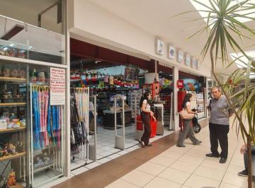 Local comercial , Guadalajara · Se Vende Local Que Produce $430,000 Mensuales