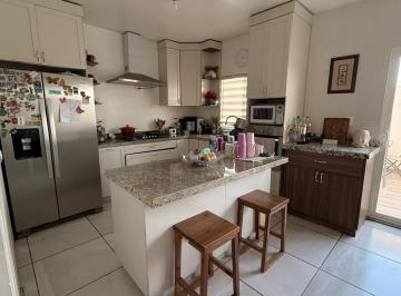 Casa de 3 habitaciones, Chihuahua · Casa en Venta Fracc. Saratoga $3.1 Mill