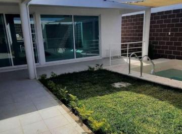 Casa de 2 habitaciones, Yecapixtla · Venta de Casa con Alberca en Yecapixtla