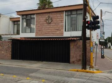 Casa de 5 habitaciones, León · Venta de Casa en Colonia Acropolis Blvd Tepeyac Esq Niza