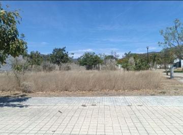 Terreno / Lote , Tlajomulco de Zúñiga · Terreno en Esquina en Coto Al Sur de La Ciudad – 185 m² Cerca de Galerias Sur