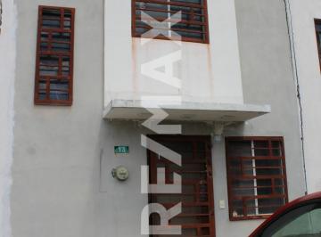 Casa en condominio · 62m² · 2 Recámaras · 2 Estacionamientos · Casa en Venta Valle de Santiago II - (4)