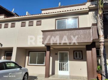 Casa · 154m² · 3 Recámaras · 2 Estacionamientos · Venta de Casa con Terraza y Piscina en Brisas del Mar - (4)
