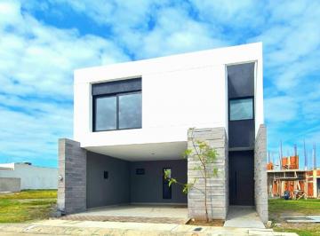 Casa de 3 habitaciones, Alvarado · Casa en Venta en Punto Lomas | Roof Garden y Cuarto de Servicio