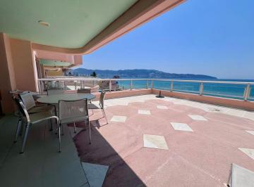Departamento de 3 habitaciones, Acapulco de Juárez · Departamento Sobre Playa en Acapulco - Cond Torre Paladio