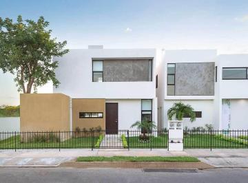 Casa · 143m² · 3 Recámaras · 1 Estacionamiento · Residencias en Venta a 7 Minutos de Plaza Harbor