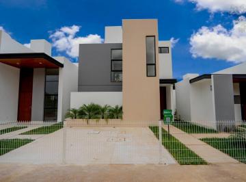Casa · 136m² · 2 Recámaras · 2 Estacionamientos · Casa de Dos Habitaciones Cholul