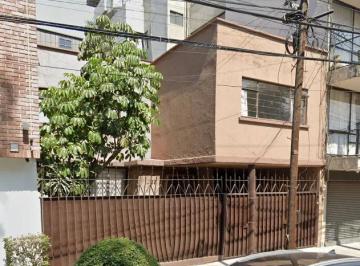Casa de 4 habitaciones, Miguel Hidalgo · Casa en Av Irrigación en Venta Hipotecaria