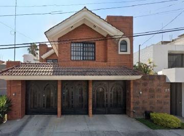 Casa de 4 habitaciones, León · Casa en Venta en Valle del Campestre, Leon de Los Aldama, Guanajuato.