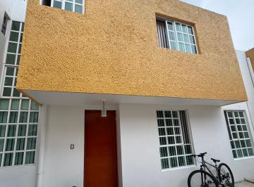 Casa en condominio de 3 habitaciones, Tlalpan · Casa en Condominio Al Sur de La Ciudad en La Colonia: Nueva Oriental Coapa.