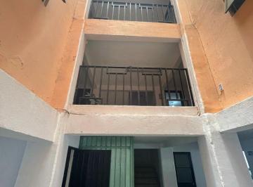 Edificio · 752m² · 7 Estacionamientos · Edificio Comercial en Venta / Renta
