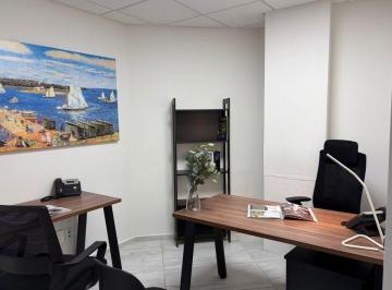 Oficina , Guadalajara · 50% Off Oficina Piso 23 Todo Incluido $8,990 Torre Chapu Lujo y Servicio Personalizado