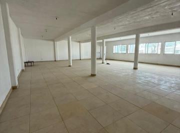 Local comercial · 230m² · Amplio Local El Renta Al Norte por Campo Real, en Av Principal de Arboledas de Paso Blanco