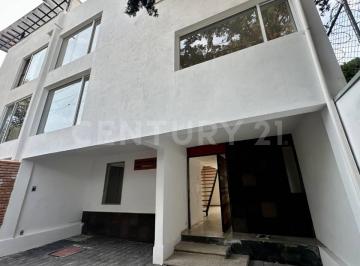 Casa · 296m² · 4 Recámaras · 2 Estacionamientos · Venta de Casa Nueva en Fuentes de Tepepan, Tlalpan, Cdmx