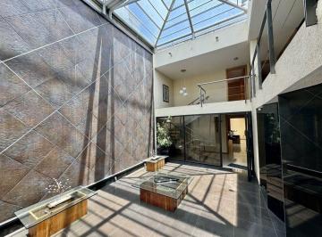 8622276fa45caccf804ee90fb23d11552a1e998636647d0914ca0a79304d954e · Oficina en Venta en Coyoacán