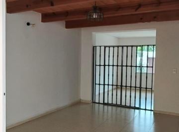 Casa · 2 Recámaras · 2 Estacionamientos · Casa - Fraccionamiento Rubí Ánimas