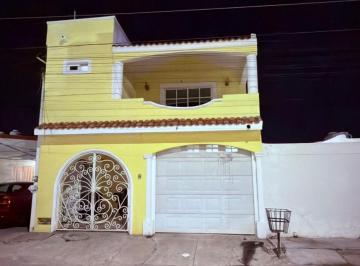 Casa de 4 habitaciones, Mazatlán · Casa de 117 m² con 4 Recámaras en Venta, Fraccionamiento Los Sauces