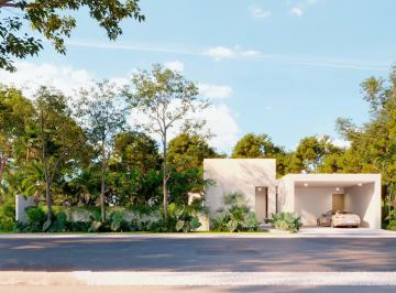 Casa de 3 habitaciones, Mérida · Casa con 3 Recámaras en Venta, Dzidzilche