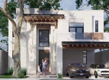 Casa de 4 habitaciones, Saltillo · Casa 420 m² con 4 Recámaras en Venta, Saltillo