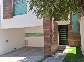 Casa de 3 habitaciones, San Andrés Cholula · Bonita Casa en Renta en Lomas de Angelópolis