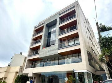 Departamento · 121m² · 2 Recámaras · 2 Estacionamientos · Venta de Departamento con Acabados de Lujo Col. La Paz