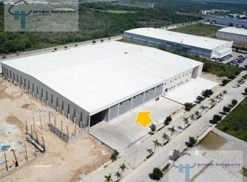 Bodega comercial · 6393m² · Bodega Industrial en Renta en Parque Industriales Zarovi, Altamira, Tam