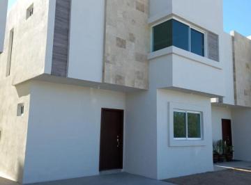 Casa de 3 habitaciones, La Paz · Casa en Preventa en Fraccionamiento Cerrado Los Naranjos Residencial