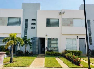 Casa · 163m² · 3 Recámaras · Casa en Acapulco en El "Fraccionamiento Puerta Al Sol"