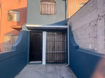 Casa en condominio de 3 habitaciones, Cuautitlán Izcalli · Casa con Ampliaciones, Cofradía de San Miguel en Privada con Porton Electrico Acepto Credito.