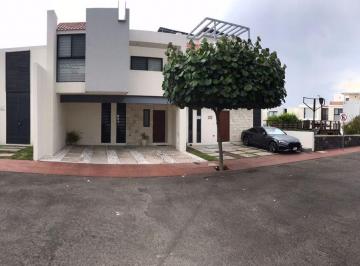 Casa en condominio de 3 habitaciones, El Marqués · Casa en Venta de 199 m² Ubicada en Senzi Zibata Querétaro 3,79 Mdp