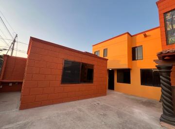 Casa · 290m² · 4 Recámaras · 4 Estacionamientos · Casa - Tequisquiapan