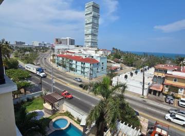 Departamento · 300m² · 4 Recámaras · Departamento Amueblado en Renta Playa de Oro, Boca del Río