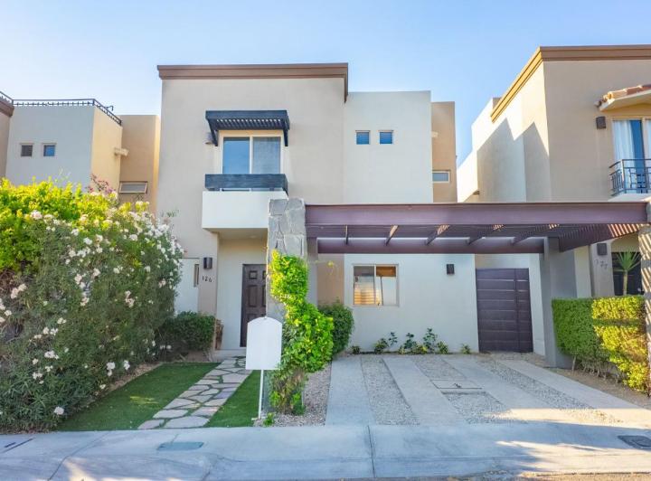 Casa 3 Recámaras con Rooftop y Patio en Cabo del Mar (El Tezal) – 150 m&sup2;