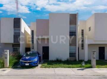 Casa · 139m² · 3 Recámaras · 2 Estacionamientos · Casa en Venta Catania Residencial
