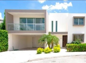 Casa de 4 habitaciones, Mérida · Casa en Venta Residencial Xcumpich, Merida