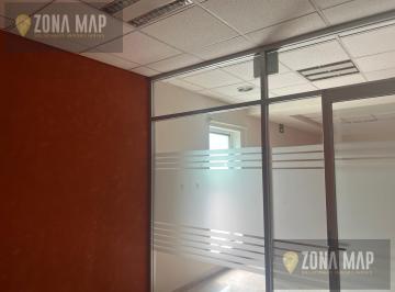 Oficina · 120m² · 2 Estacionamientos · Oficina en Renta $20,000 1er Piso