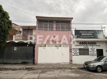 Casa · 206m² · 7 Recámaras · 1 Estacionamiento · Casa Juan Valle - (4)