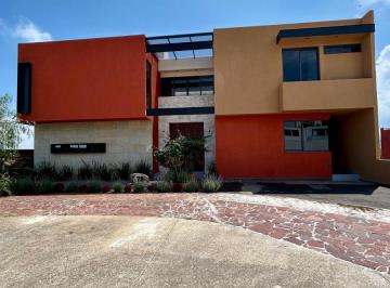Casa de 3 habitaciones, Morelia · Casa a La Venta en Praderas de Altozano