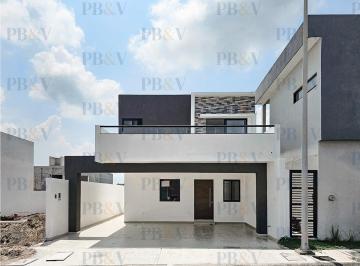 Casa · 176m² · 4 Recámaras · Casa en Venta en Fracc. La Rioja en La Riviera Veracruzana