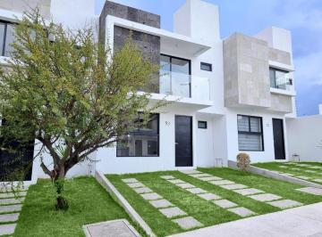 Casa · 1010000m² · 3 Recámaras · 2 Estacionamientos · Venta Casa Condominio Mykonos San Isidro Juriquilla Queretaro