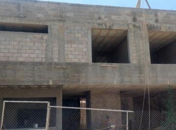 Casa en condominio de 4 habitaciones, Zapopan · Casa en Obra Gris Frente Al Antiguo Hospital Angel Leaño